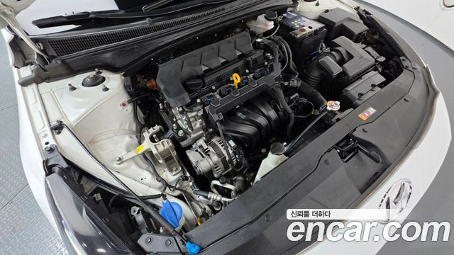 Hyundai AVANTE 2023 — photo 6