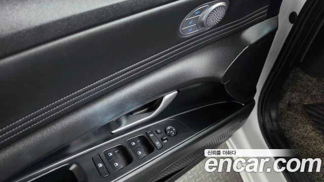 Hyundai AVANTE 2023 — photo 23
