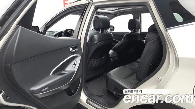 Hyundai Santafe 2013 — photo 11