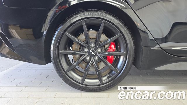 Kia Stinger 2023 — photo 5