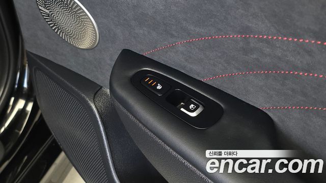 Kia Stinger 2023 — photo 25