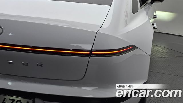 Hyundai Grandeur 2025 — photo 9