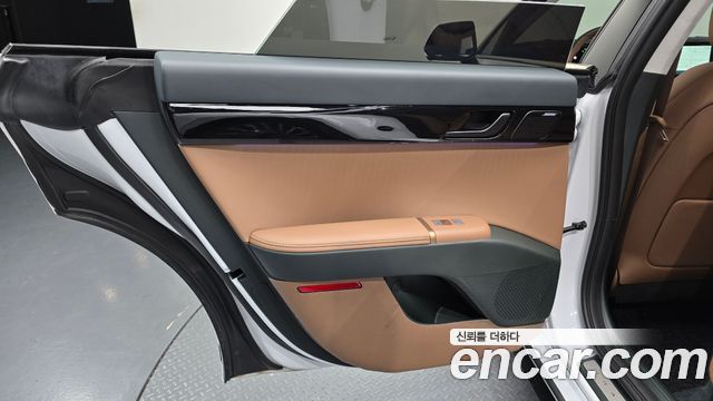 Hyundai Grandeur 2025 — photo 15