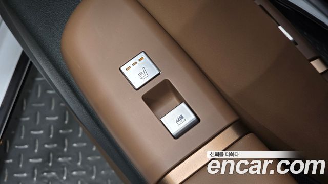 Hyundai Grandeur 2025 — photo 29