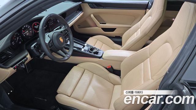 Porsche 911 2024 — photo 7