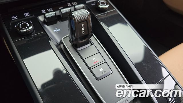 Porsche 911 2024 — photo 9