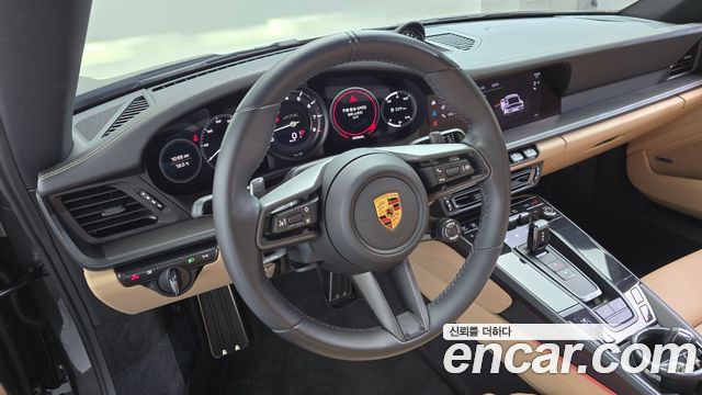 Porsche 911 2024 — photo 14
