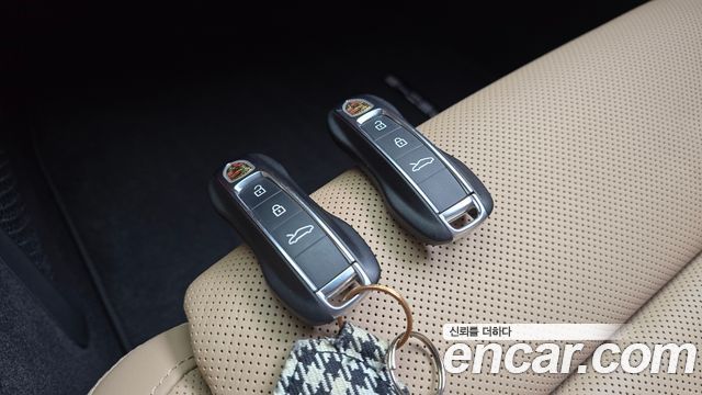 Porsche 911 2024 — photo 16