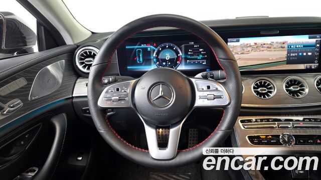 Mercedes-Benz CLS-Class 2019 — photo 19
