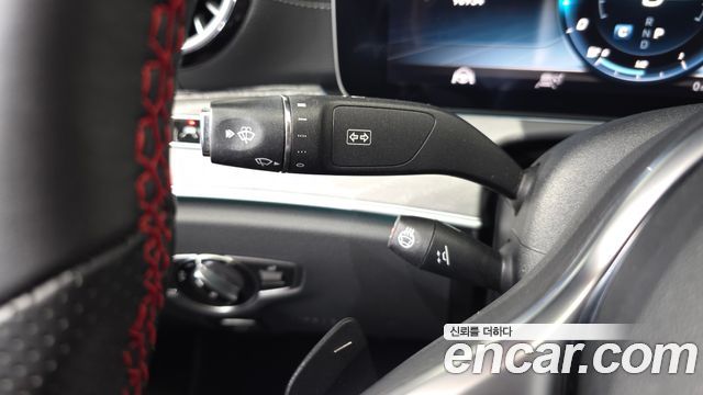 Mercedes-Benz CLS-Class 2019 — photo 30