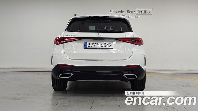 Mercedes-Benz GLC-Class 2026 — photo 4