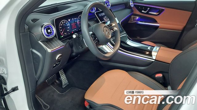 Mercedes-Benz GLC-Class 2026 — photo 7