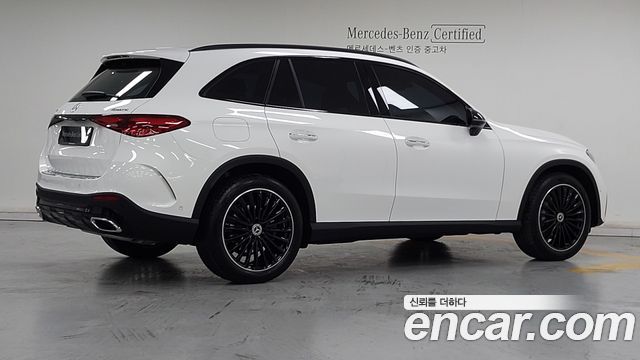 Mercedes-Benz GLC-Class 2026 — photo 14