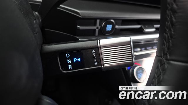 Hyundai Santafe 2024 — photo 12