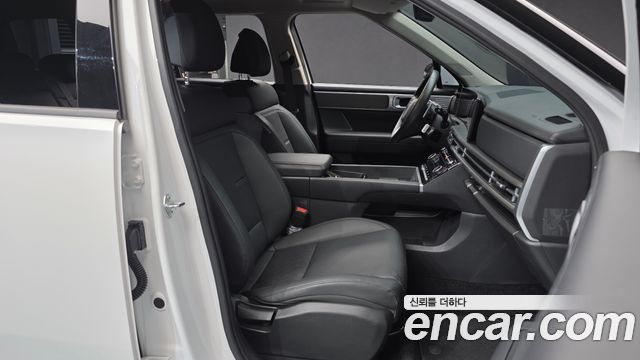 Hyundai Santafe 2024 — photo 17