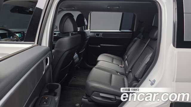 Hyundai Santafe 2024 — photo 16