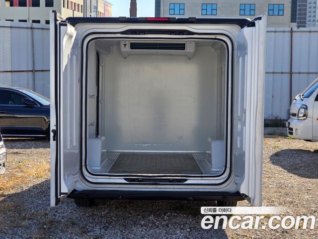 Hyundai ST1 2025 — photo 6