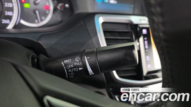 Honda Accord 2016 — photo 15
