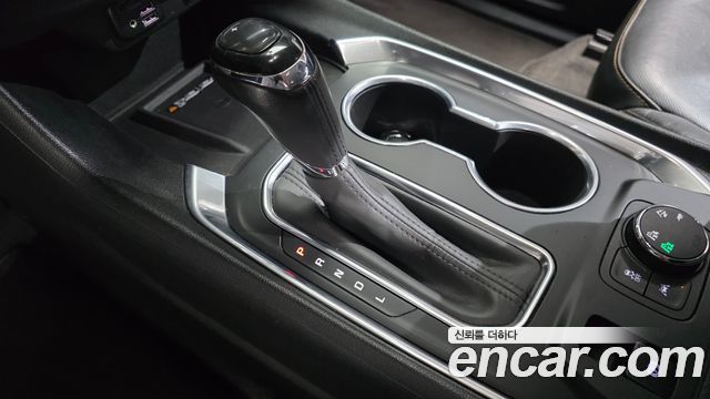 Chevrolet Korea Traverse 2020 — photo 9