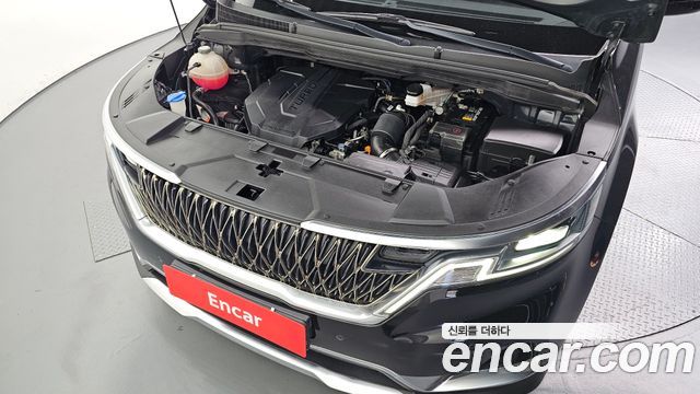 Kia Canival 2021 — photo 6