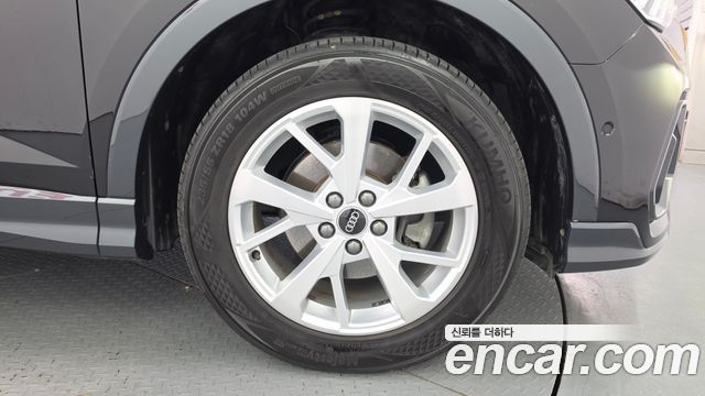 Audi Q3 2022 — photo 7