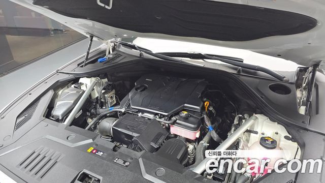 Genesis GV70 2021 — photo 6