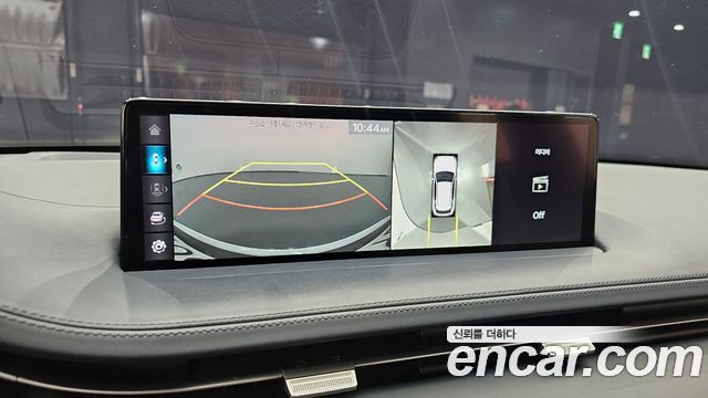 Genesis GV70 2021 — photo 22