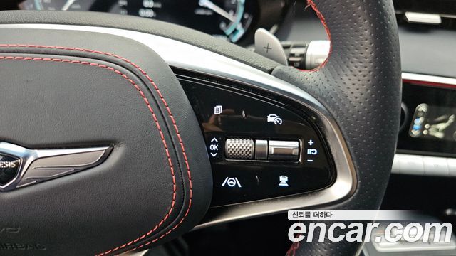 Genesis GV70 2021 — photo 26