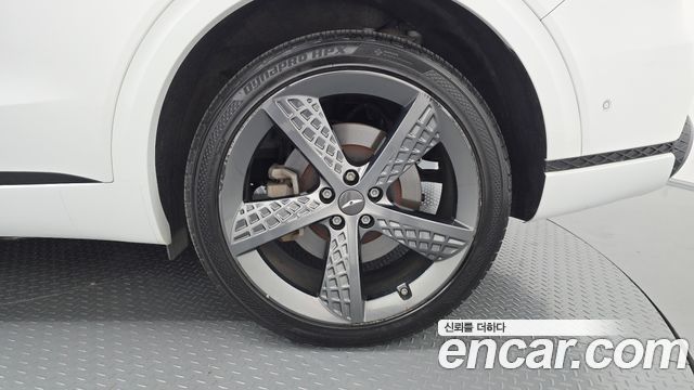Genesis GV70 2021 — photo 7