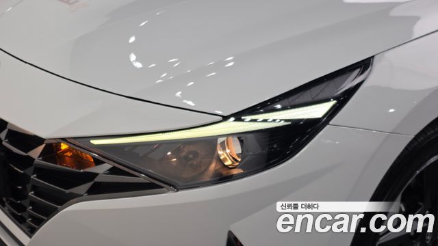 Hyundai AVANTE 2021 — photo 8