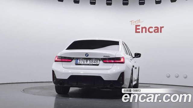 BMW 3-Series 2023 — photo 4