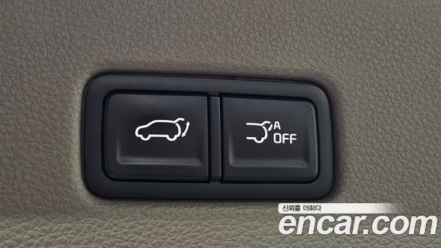 Kia Canival 2023 — photo 39