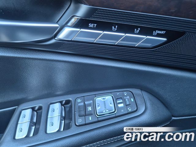Genesis EQ900 2018 — photo 10