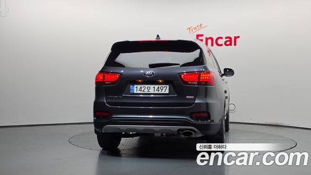 Kia Sorento 2019 — photo 4