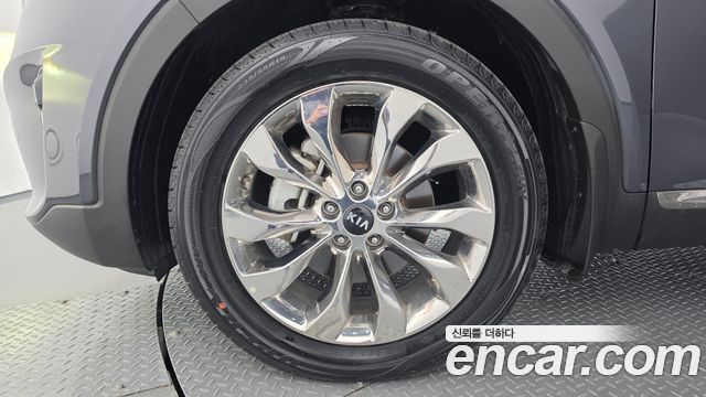 Kia Sorento 2019 — photo 5
