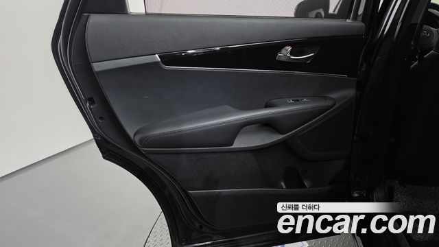 Kia Sorento 2019 — photo 15