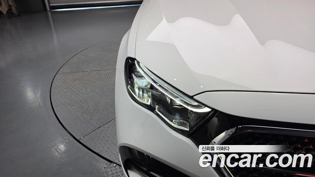Mercedes-Benz E-Class 2026 — photo 8