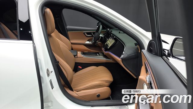 Mercedes-Benz E-Class 2026 — photo 16