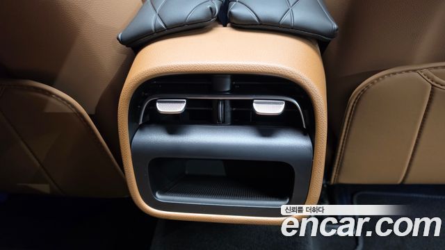 Mercedes-Benz E-Class 2026 — photo 28