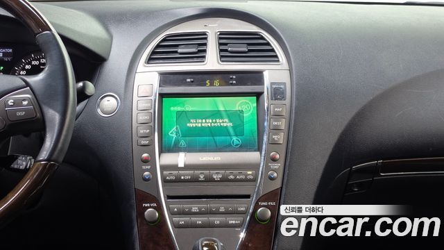 Lexus ES 2012 — photo 20