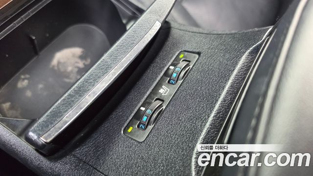Lexus ES 2012 — photo 23