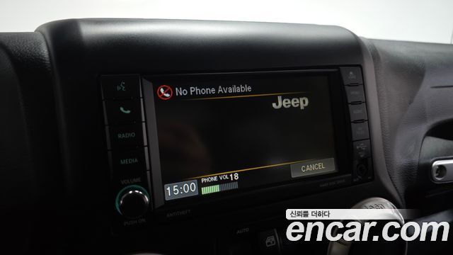 Jeep Wrangler 2017 — photo 22