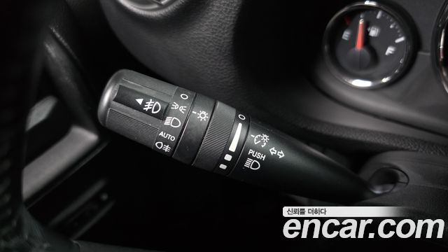 Jeep Wrangler 2017 — photo 23