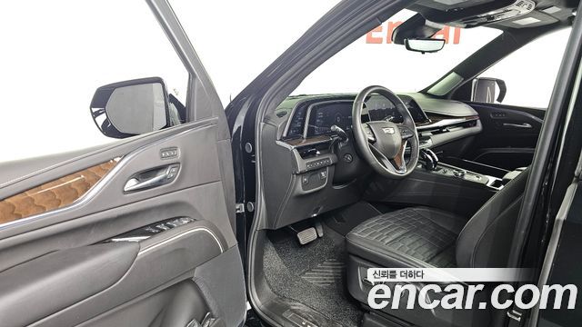 Cadillac Escalade 2024 — photo 10