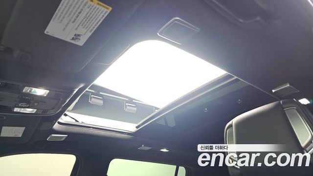 Cadillac Escalade 2024 — photo 12