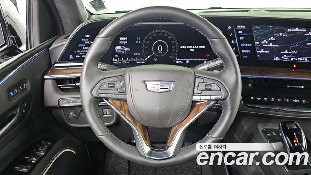 Cadillac Escalade 2024 — photo 13