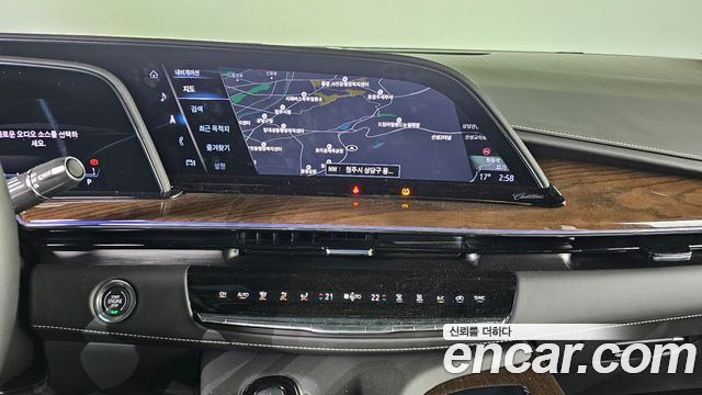 Cadillac Escalade 2024 — photo 14