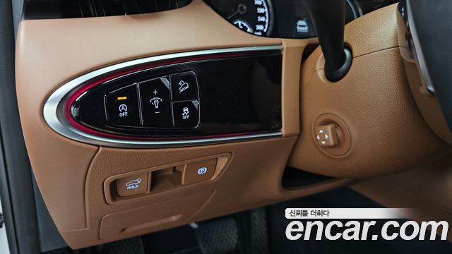Genesis GV70 2021 — photo 20