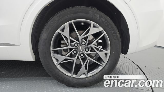 Genesis GV70 2021 — photo 7