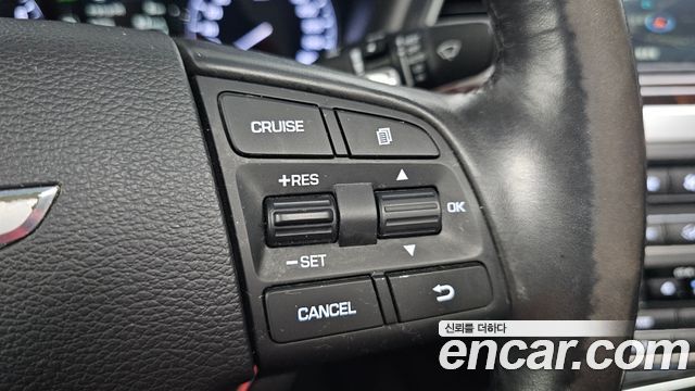Hyundai Genesis 2015 — photo 13